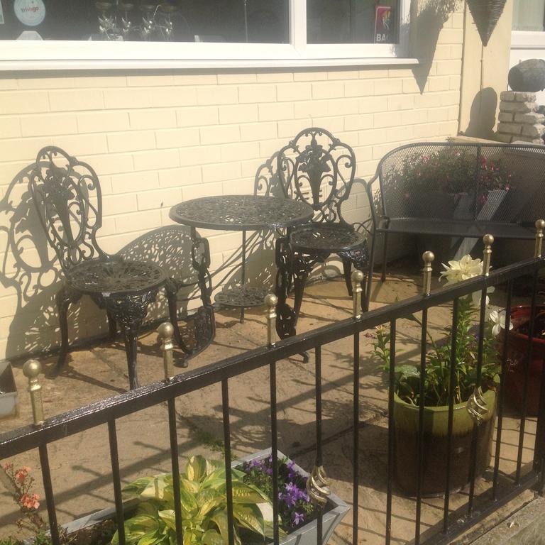 The Dragonfly Bed & Breakfast Blackpool Exterior photo